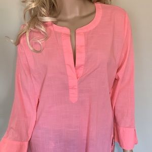 Women vineyard vines top